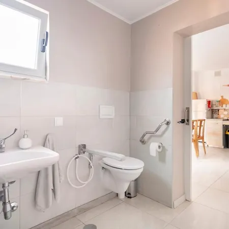 Casa Da Annelies. Accessible * Nadadouro